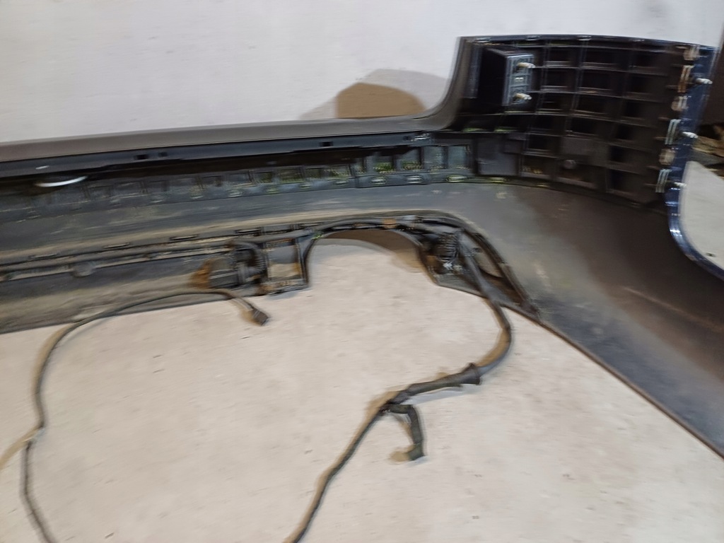 фото №12, Audi a6 c5 kombi lift 01-04 бампер задняя pdc nr.4b9807511am lz5l