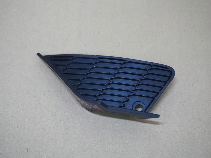 фото №1, Решётка бампера левый перед citroen c5 iii