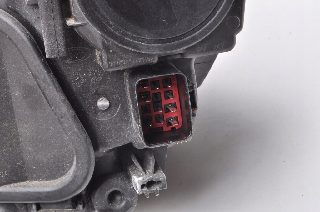 фото №9, Volvo v40 ii лампа правая передняя правый перед 31420010