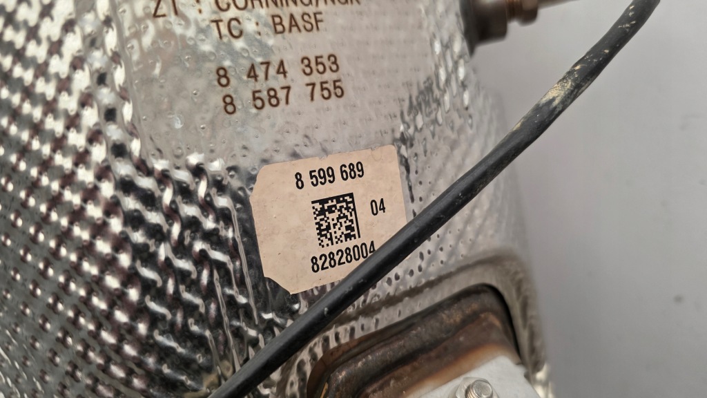 Фильтр частиц твердых dpf sądy bmw x1 f48 f40 f45 mini f54 f60 8599689 b47 Цена