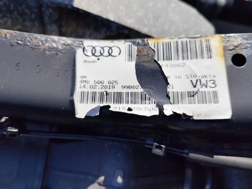 Audi q7 4m підвіска задній комплектна  пневматика поворотна вісь  4m0500025 Доставка