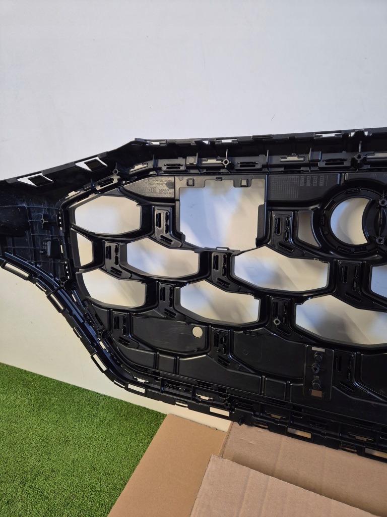 фото №12, Audi q8 4m8 lift sline решітка радіатора решітка радіатора решітка радіатора радіатора 4m8853651 чорний oem