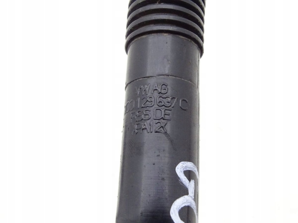 фото №4, Volkswagen оригинальный номер 3c0129637c воздухозаборник воздуха