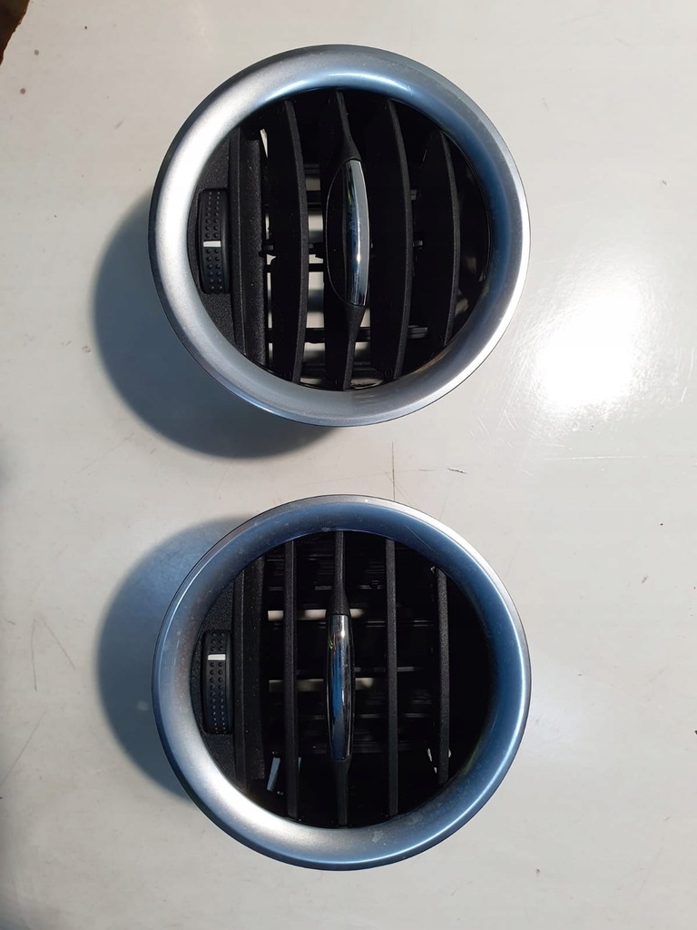 фото №1, Opel adam решітка середня консолі обдув обдув