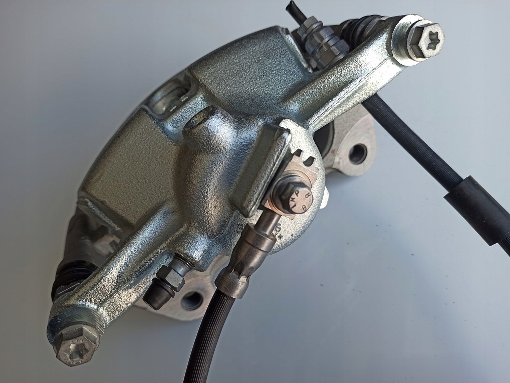 фото №5, Vw arteon суппорт тормозной левый перед 2.0 tdi 20r 3q0105g диск 310mm