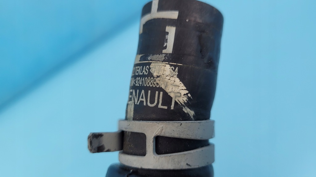 Renault captur 2 1.3 tce 23r шланг води 924108895r в Україні