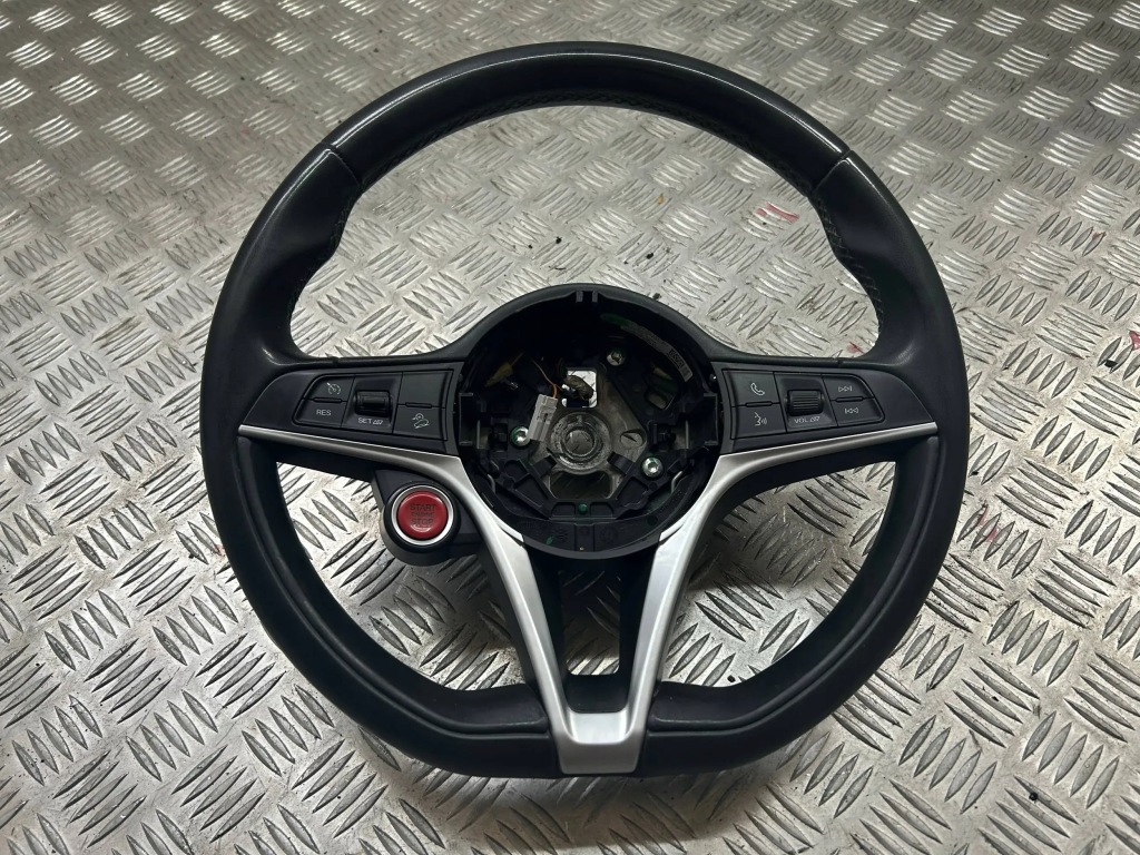 фото №1, Повітропровід шкіра мультифункція alfa romeo stelvio