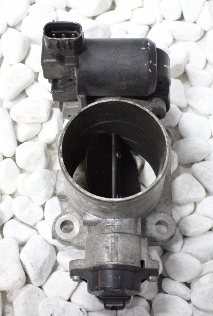 фото №1, Toyota auris 2,2 дроссельная заслонка 192300-2010