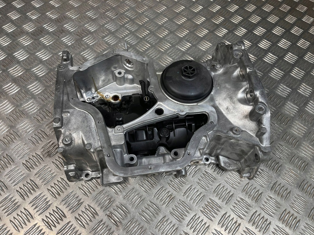 Renault captur 2 2023 поддон масляная в Украине