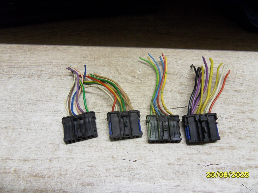 фото №1, Штекер колодка лампы задняя citroen c3 peugeot