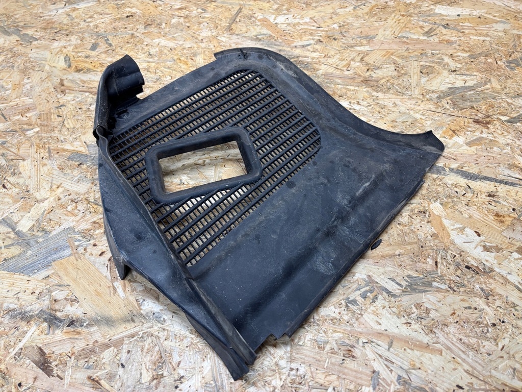 фото №1, Mercedes gle w167 жабо левая a1678311200