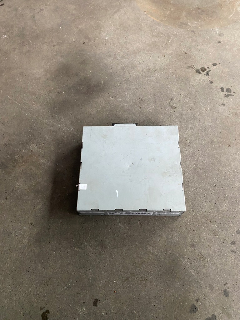 фото №1, Vw touareg 7p тюнер радио 4g0035082g