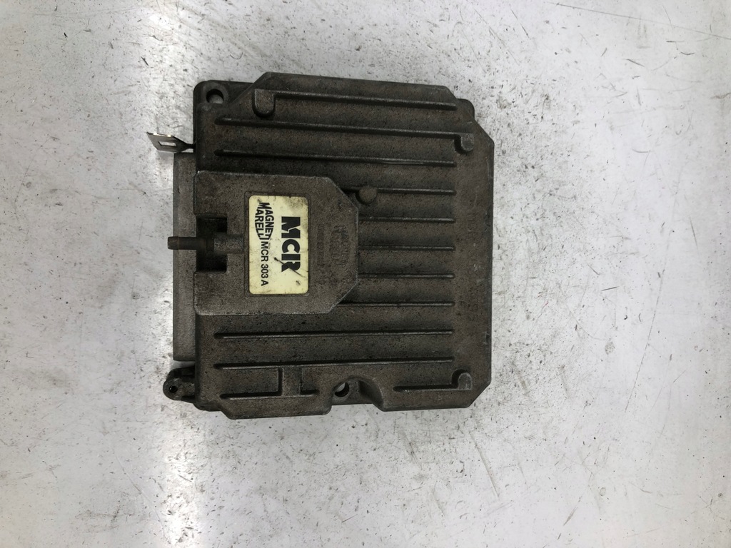 фото №1, Блок управления двигателя mcr303a