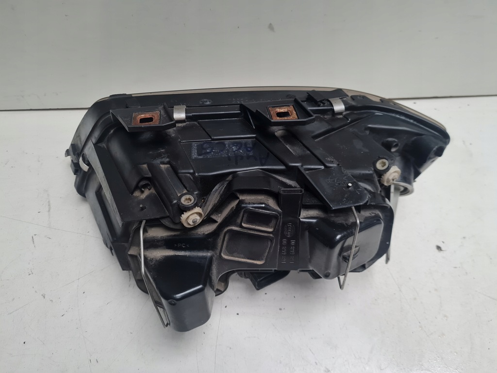 фото №11, Фара, лампа правая audi a6 c5