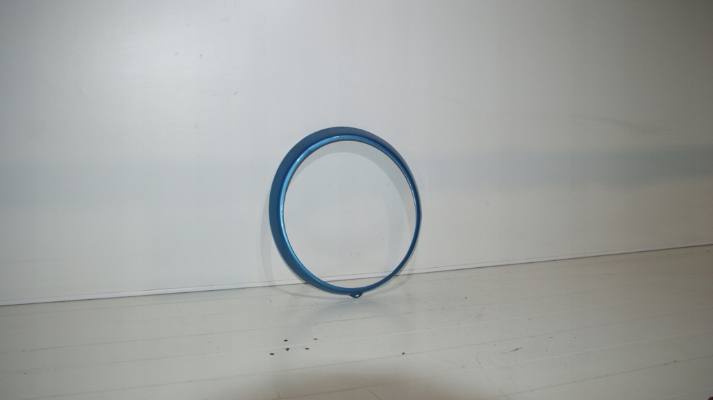 фото №1, Porsche 911 930 захист рамка передньої лампи 73-88