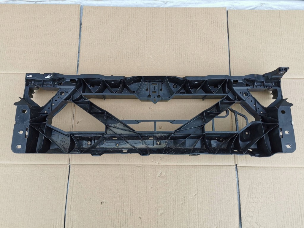 Audi q4 e-tron 89a ремень передний усилитель передний 89a805594c Недорого