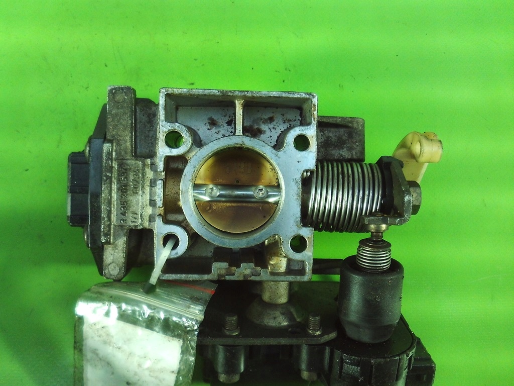 фото №6, Renault clio ii 1.4 8v дроссельная заслонка 3435201597