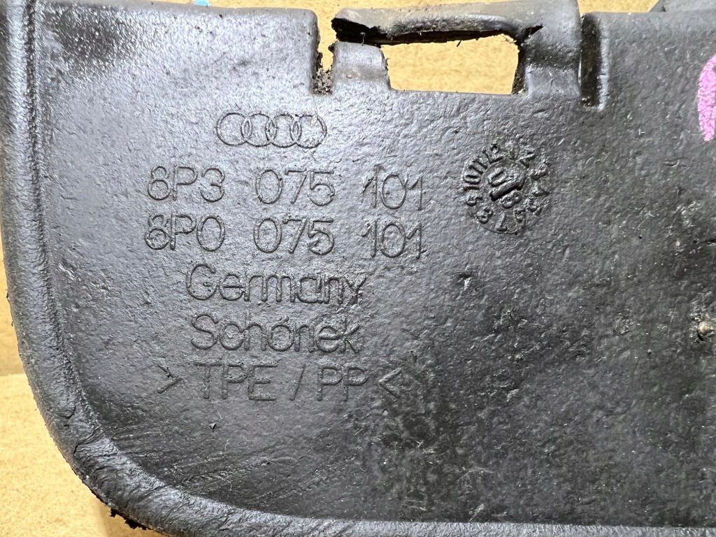 фото №8, Audi a3 8p бризковик спойлер лівий задня лівий задній 8p3075101 8p0075101