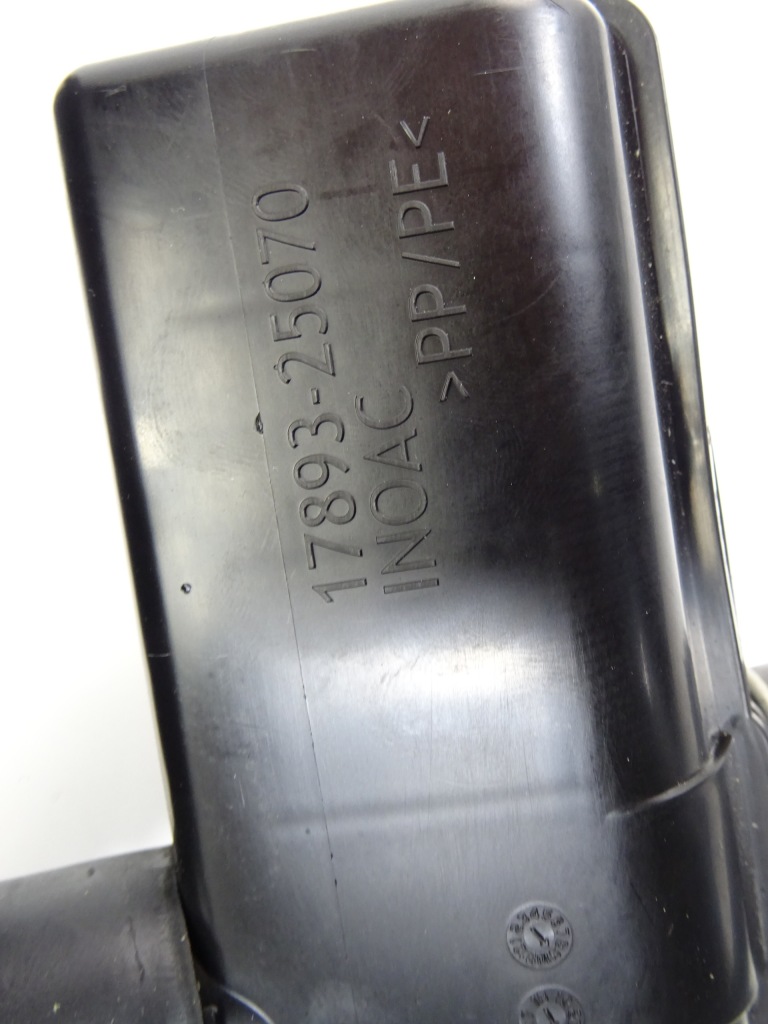 фото №4, Toyota rav4 v 5 труба воздуха 17881-25050 17893-25070