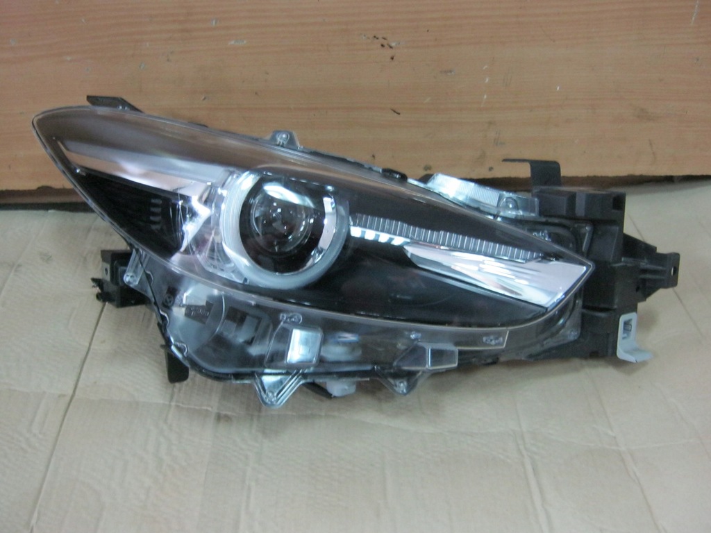фото №5, Лампа левая full led mazda 3 17-19