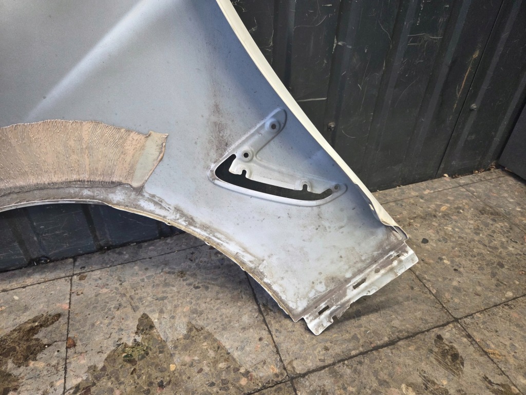 7294802 крила праві перед bmw 3 gt f34 білий в Україні