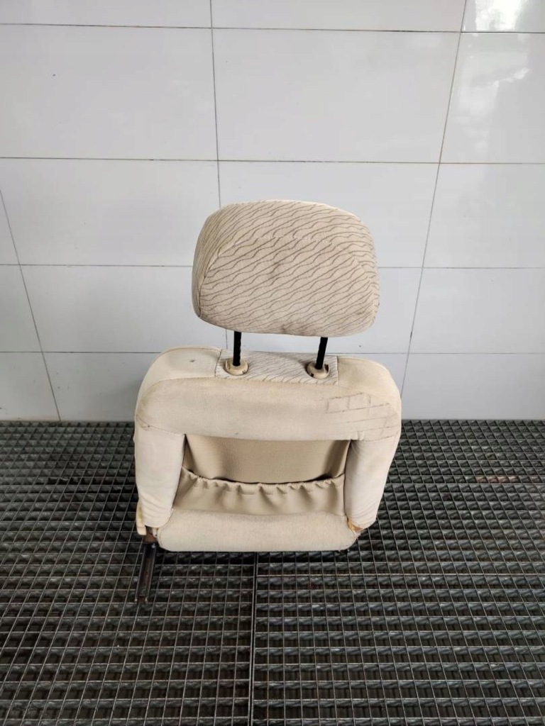 Купити Сидіння лівий перед передній водія - peugeot 406 європа