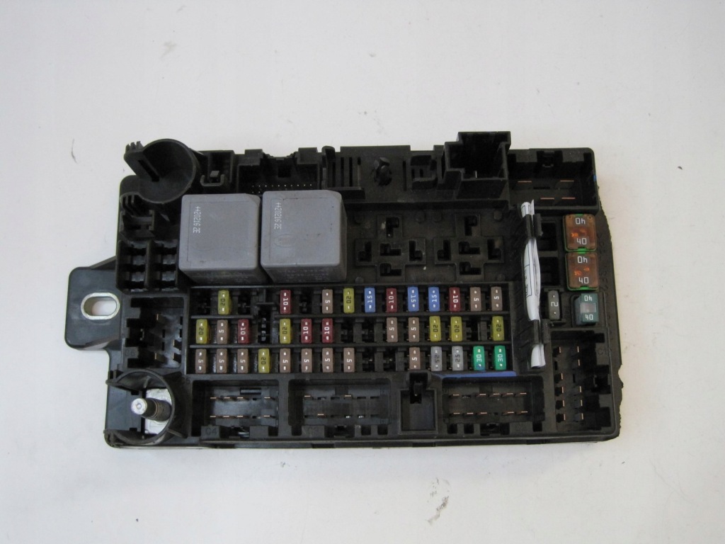 фото №1, Модуль коробка запобіжників bsi land rover discovery m8d2-14a073-ba