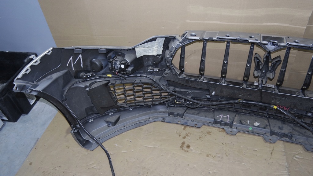 фото №9, Бампер передній перед maserati levante