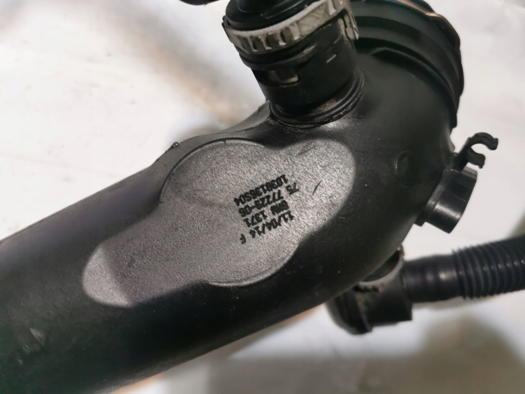 Пабтрубок  труба turbo интеркулер bmw 1071956 23557610 70380530 7722006 с Разборки