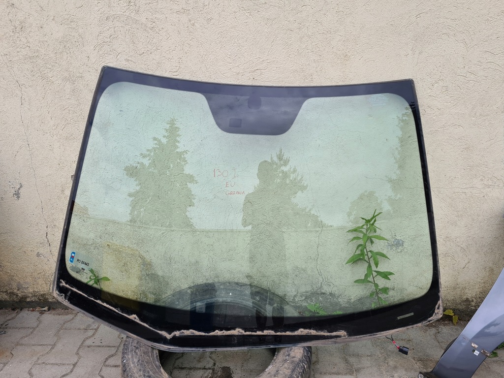 фото №1, Hyundai i30 стекло перед передняя подогрев eu 2007-