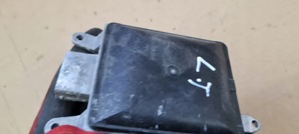 фото №6, A7 4g ассистент переключения поперечина движения левый задняя 4g0907566j a6 c7 4g