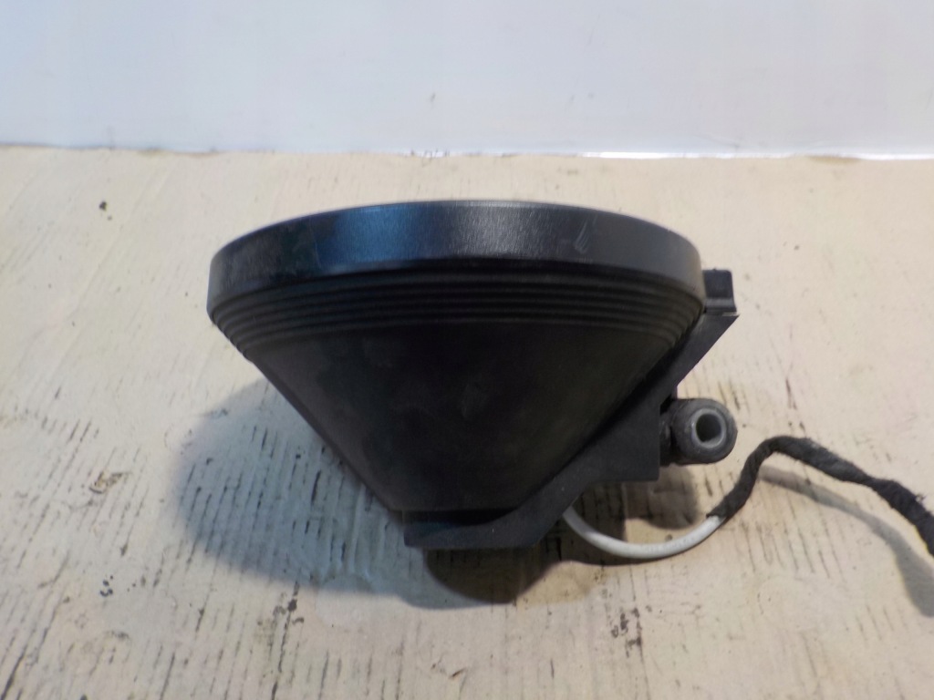 Противотуманная фара лампа renault hella Оригинал