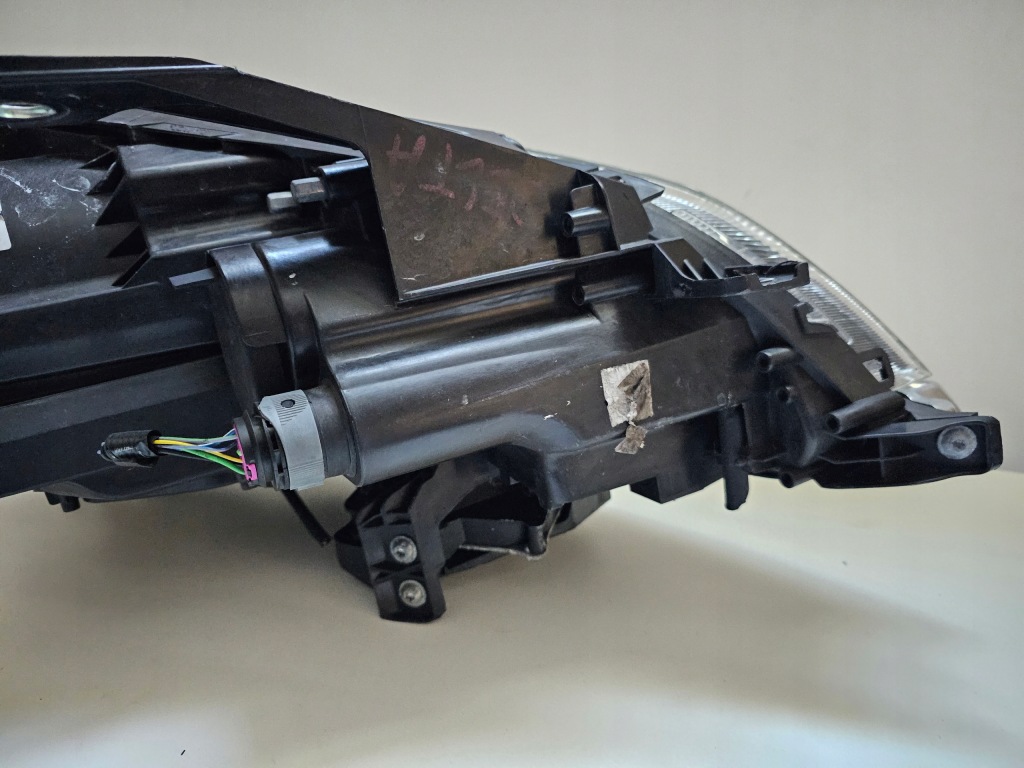 фото №12, Лампа левая передняя lancia delta led 00518763400