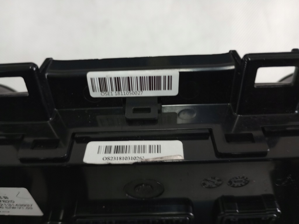 фото №14, Hyundai kona панель кондиціонера c20036-7820 europa