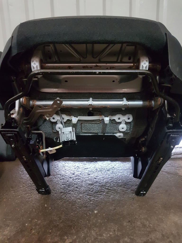 фото №4, Mazda cx30 19- сидіння заднє сидіння usa шкіра