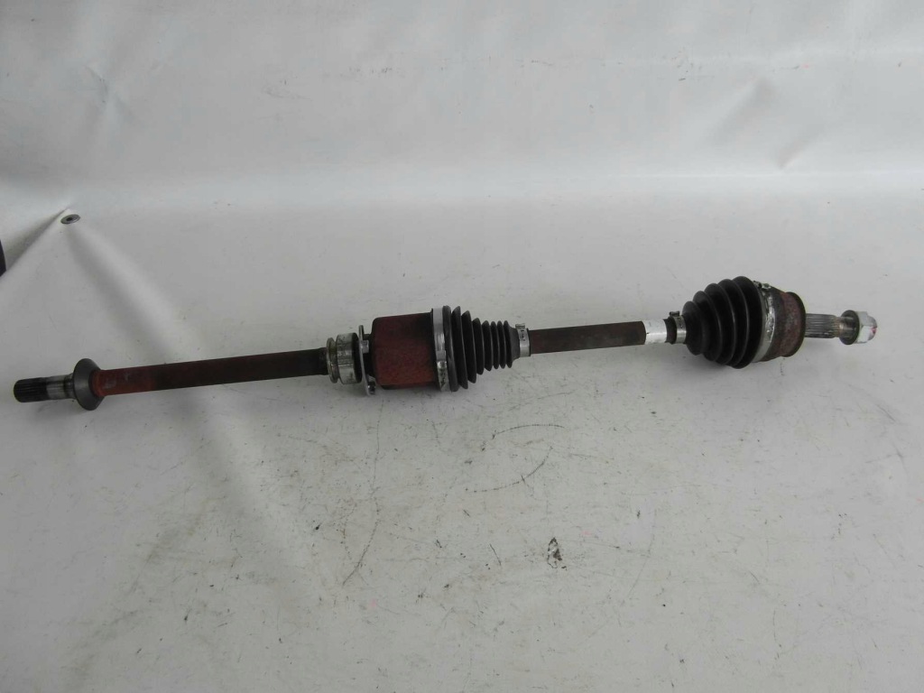 Fiat 500l 1.3 mtj привідний вал права в Україні