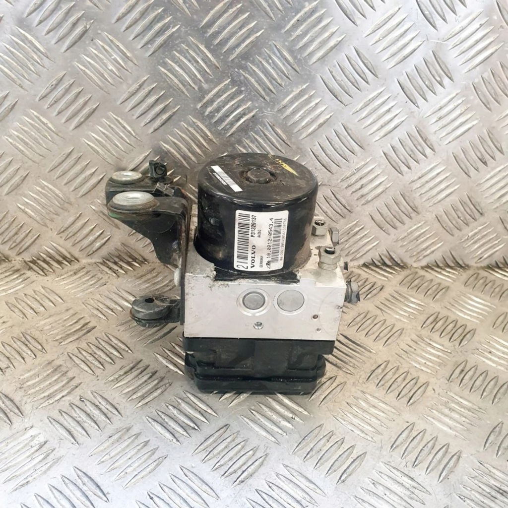 фото №3, Volvo v60 2011 насос abs