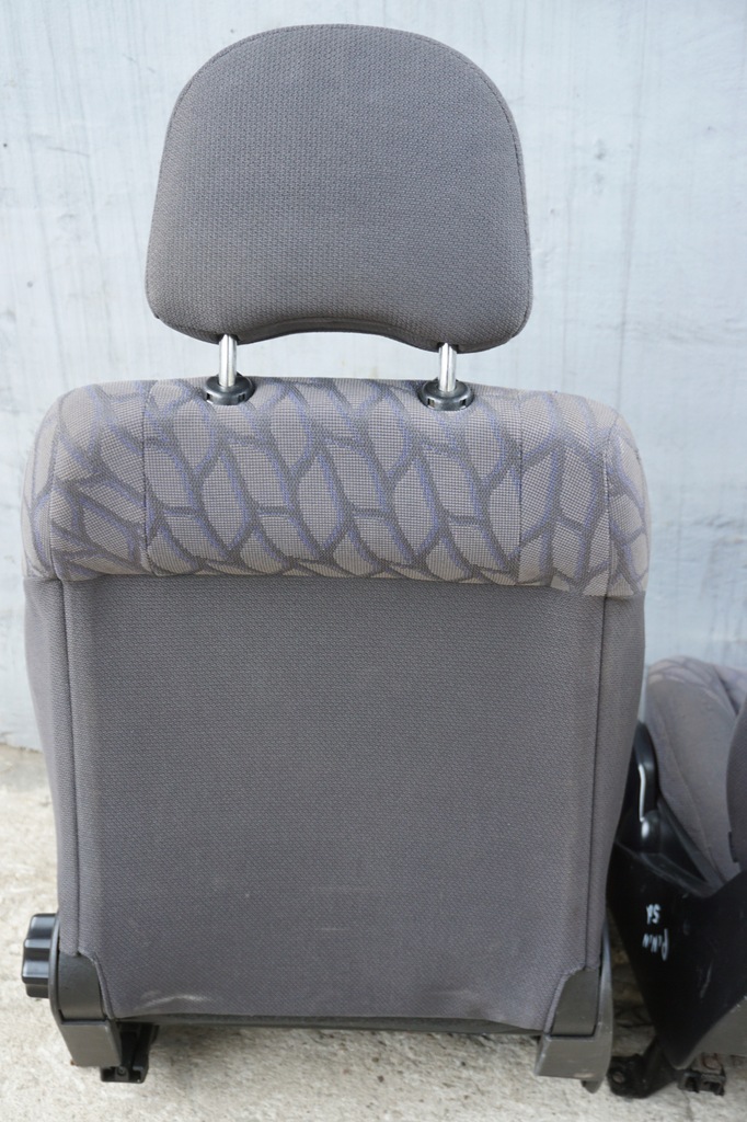 фото №13, Mitsubishi pajero pinin сиденье сиденья перед 5d eu комплект