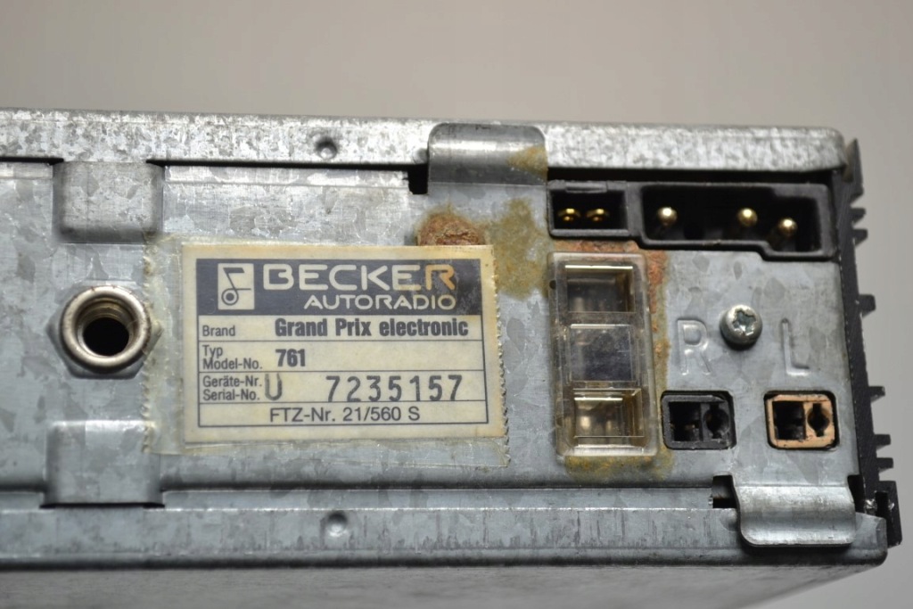 фото №7, Mercedes w126 радіопрогравач becker grand prix