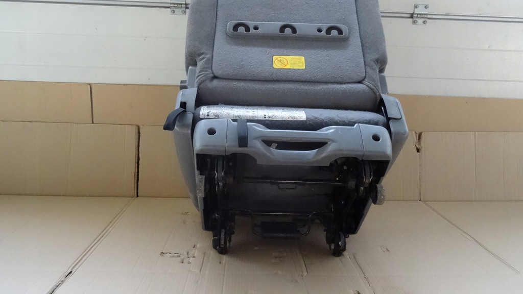 фото №9, Kia carnival i сидіння лівий задня iii ряд