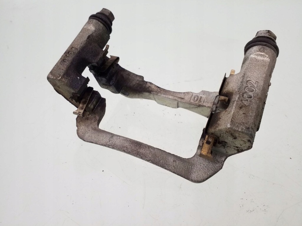 фото №1, 2014 lexus rx 450h скоба суппорт заднего