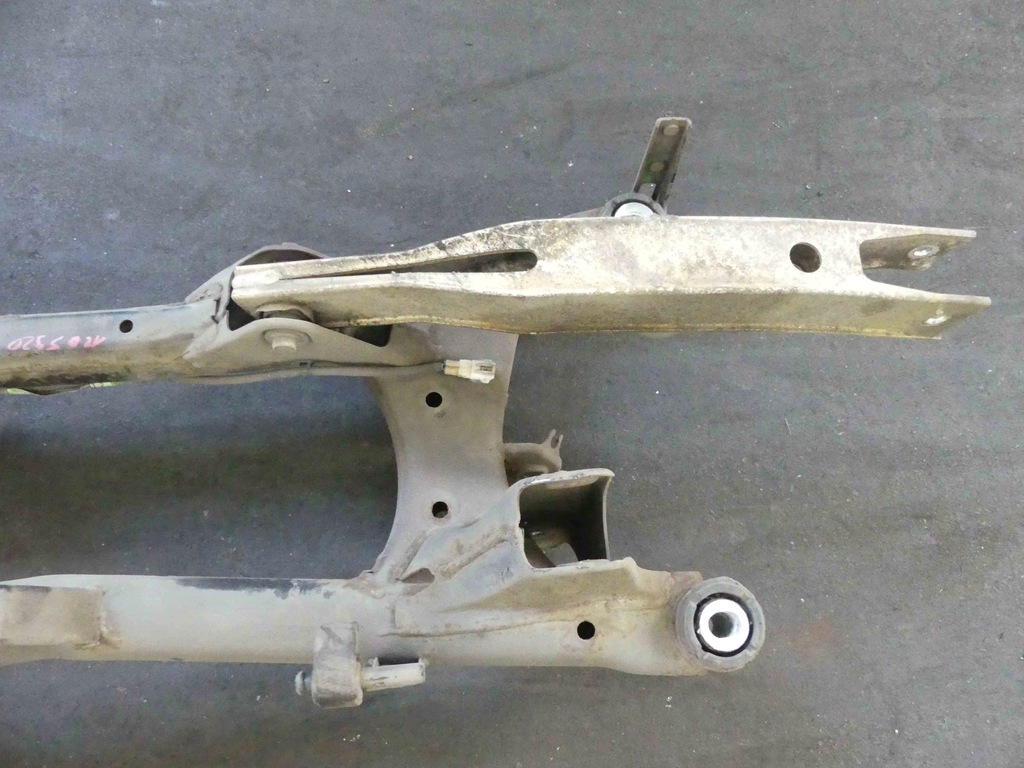 фото №6, Балка задня задня підрамник suzuki kizashi 2.4b