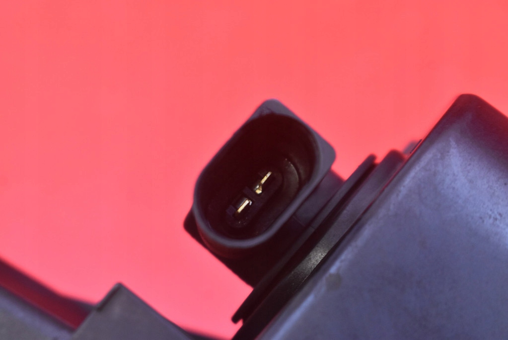 фото №6, Протитуманна фара лівий перед передній 176623 vw passat b7 10-15