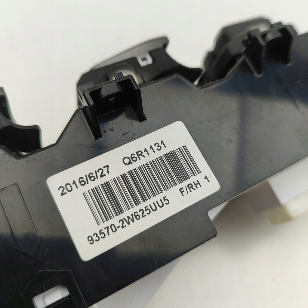 фото №7, Hyundai santa fe 2016 перед сторона права кнопки вікон