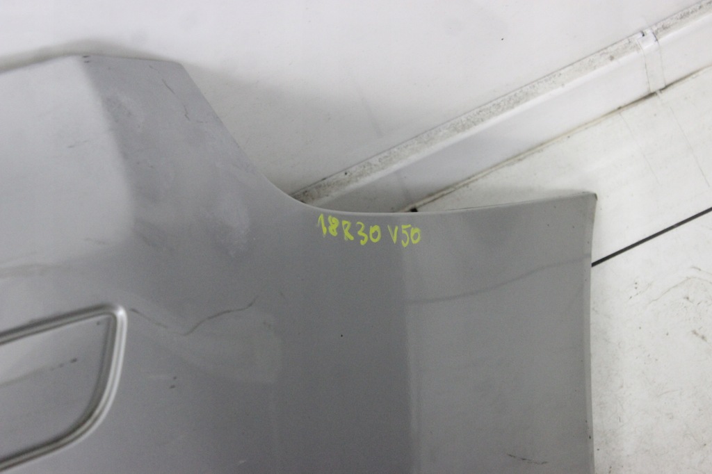 фото №11, Volvo v50 2004r- бампер задняя задний 426 - код лакокрасочного покрытия