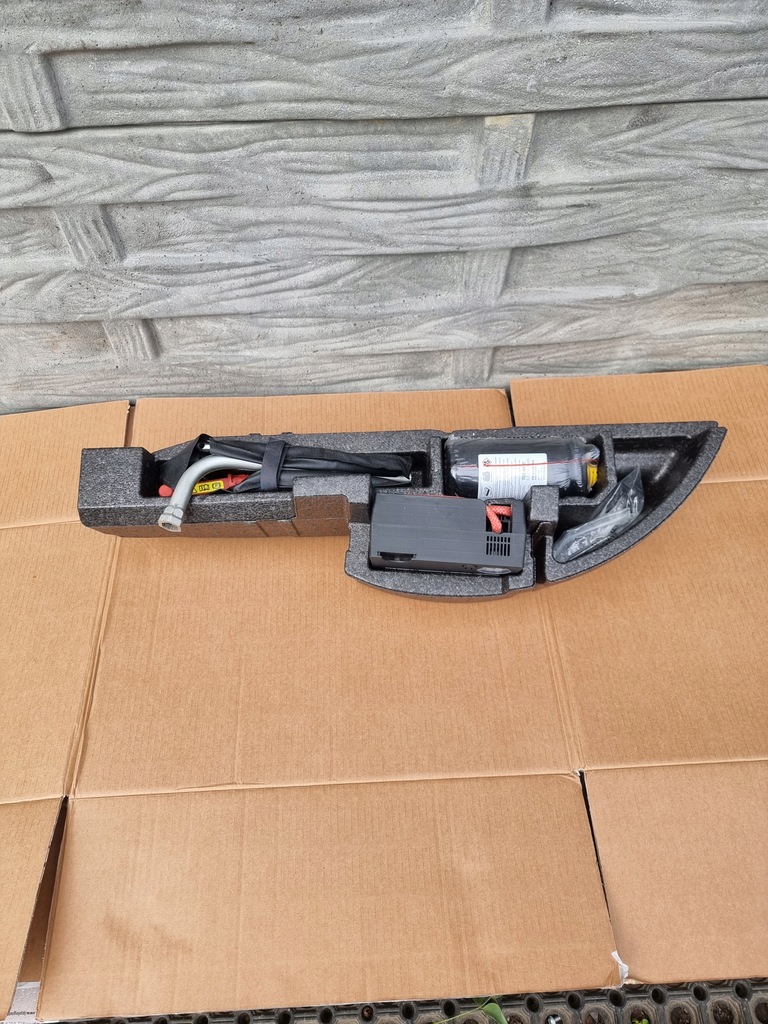 фото №1, Audi q7 4m набор ремонтный колеса