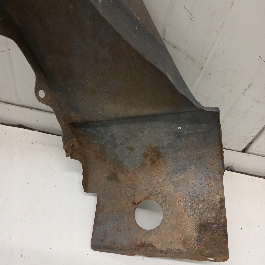 фото №7, Крыло правый передний mazda 5 2006