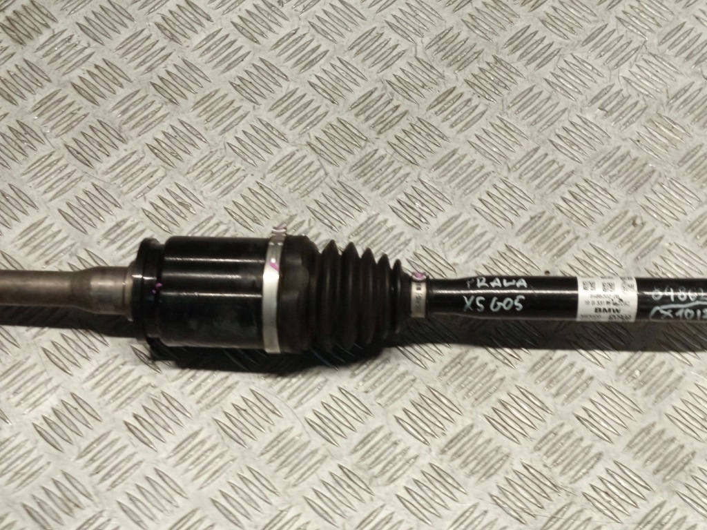 Bmw оригинальный номер 8486202 x5 g05 x6 g06 x7 g07 приводной вал приводная правый  правая  перед Оригинал