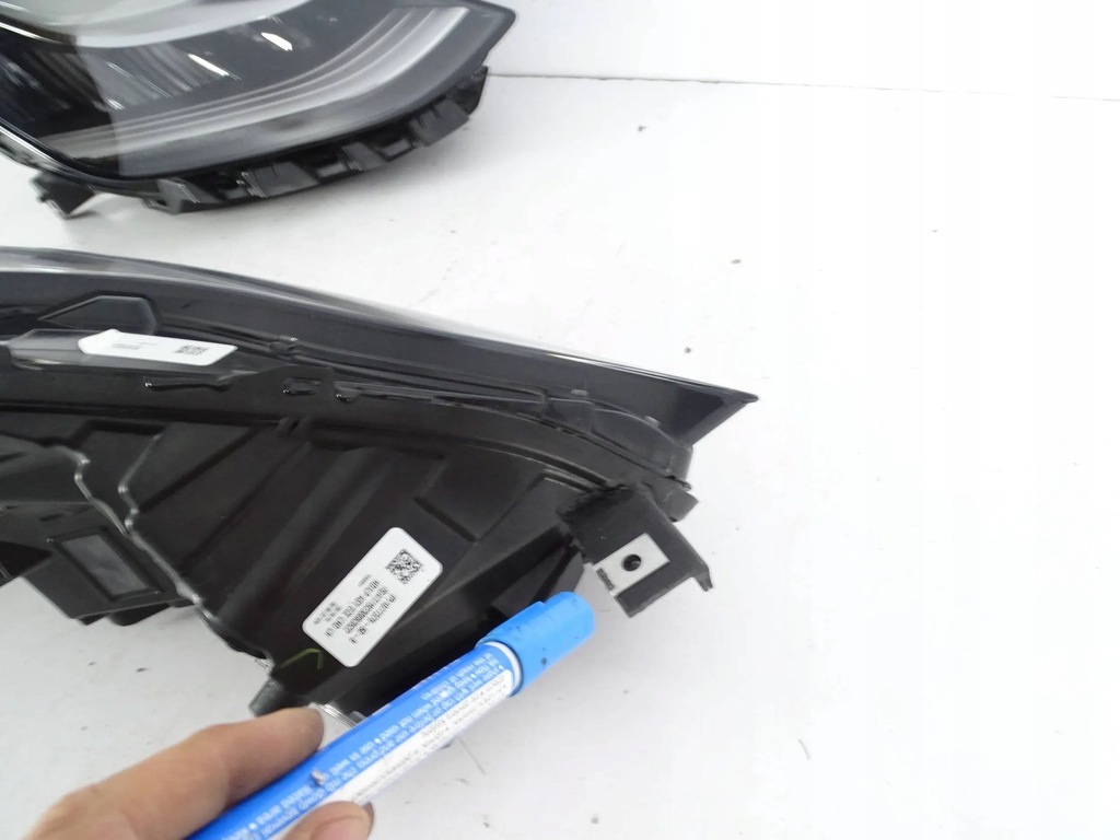 фото №6, Лампа перед передняя левая tesla 3 full led