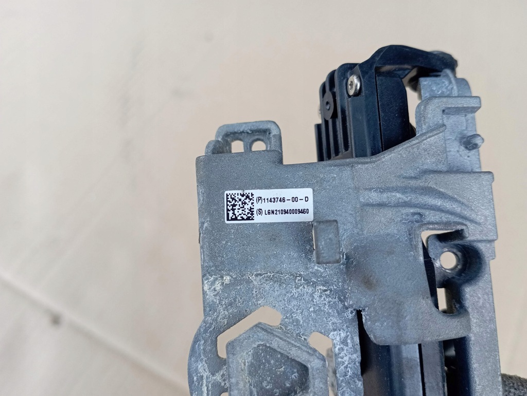 фото №4, Tesla model 3 камера ассистент поперечина движения 1143746